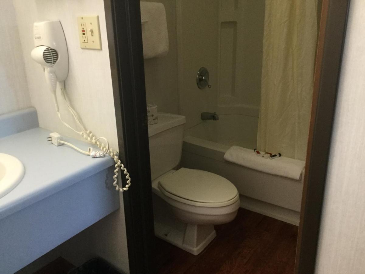 Super 8 By Wyndham 2* Petoskey